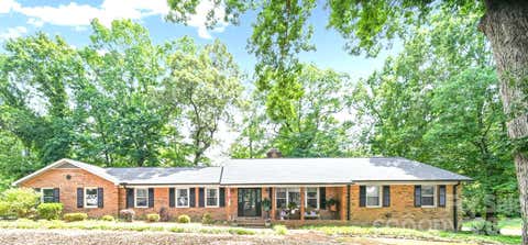 Photo of 33610 Aaron Road, Albemarle, NC 28001 (MLS # 4393136)