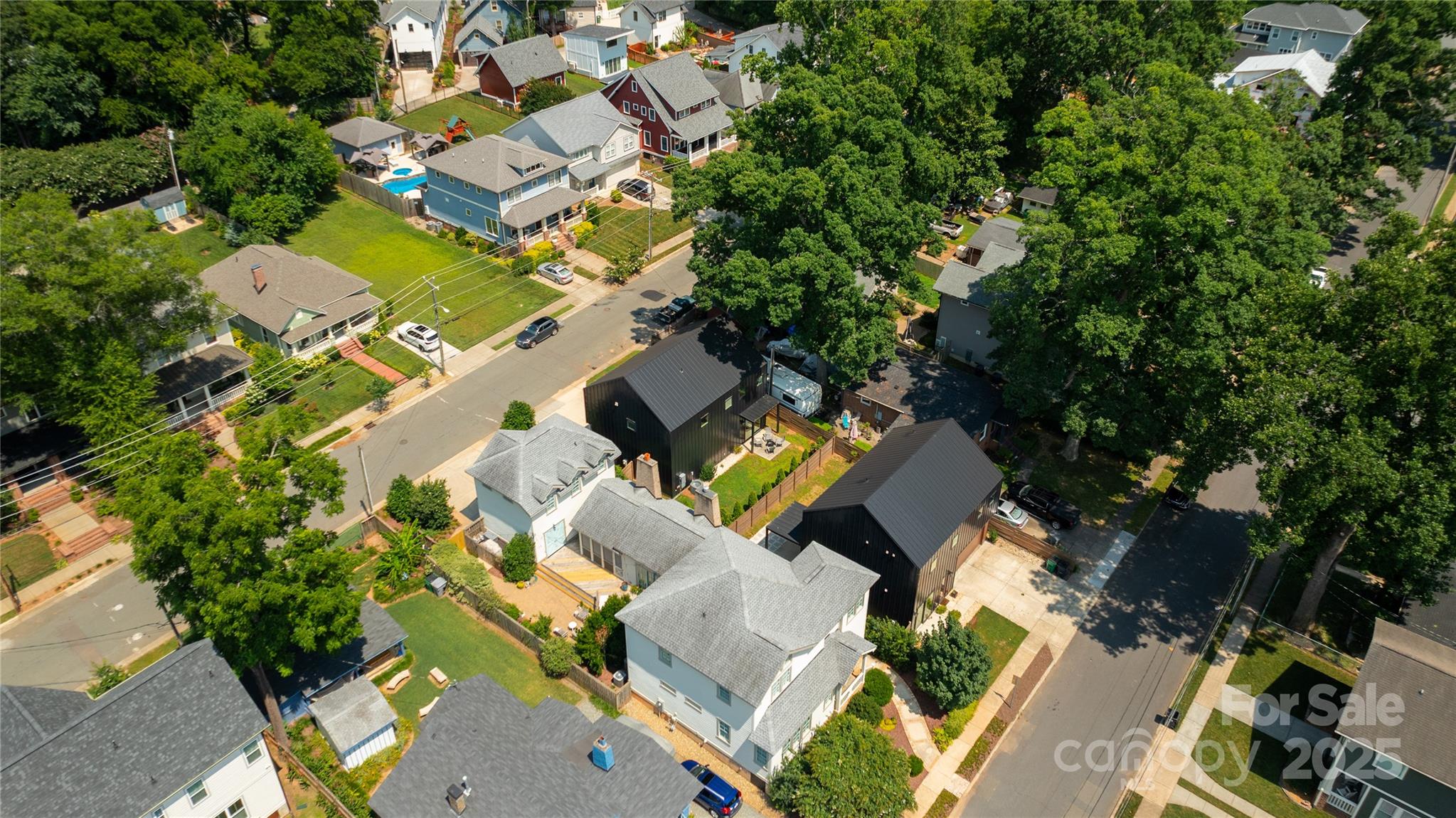 2107 W Trade Street