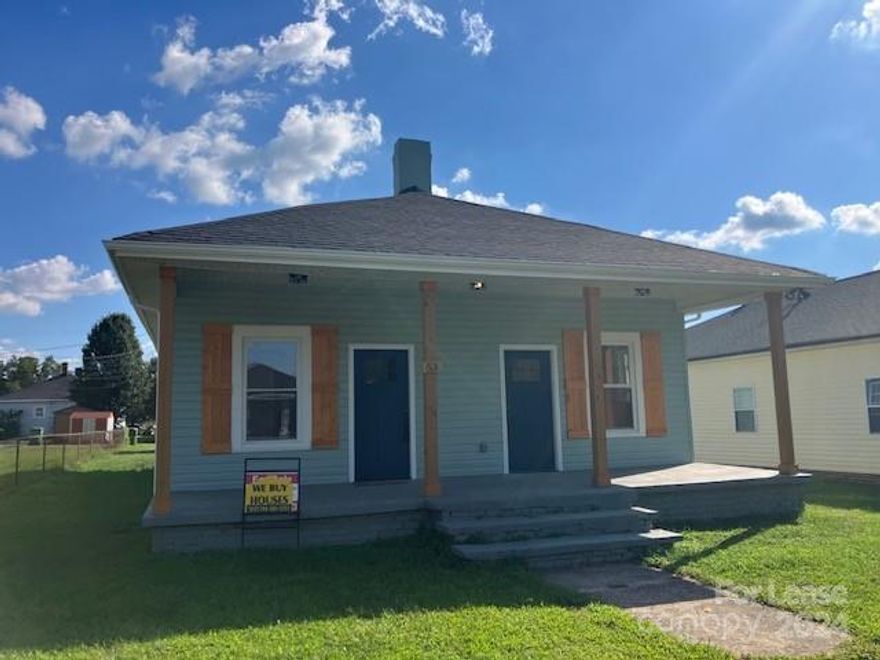 Updated unit for lease. Utilities Included in rent: Water, Sewer, Electricity. Updates Include: Vinyl Plank Flooring, Ceilings Fans, Exterior and Interior Paint, New Kitchen: Granite Countertops, New Appliances, Kitchen Cabinets, New Bathroom: Granite Countertops, New Toilet, New Granite Vanity, New Water Heater, New Insulation, Updated AC, Some New Doors, Light Fixtures, Door Handles, Plumbing Fixtures. Very Spacious One Bedroom, One Bathroom. Easy Access to Hwy 85. I will consider section 8. 1/2 of a duplex for each side. Tenant must provide proof of income, 2.5 times the rental amount.