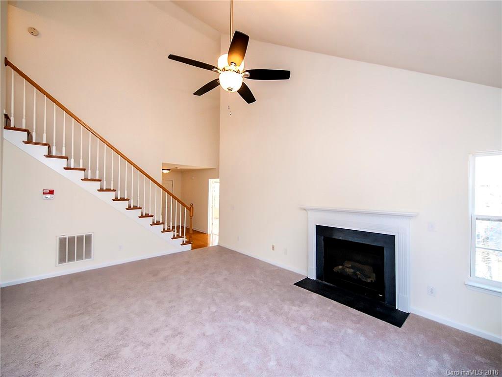 Tega Cay - Residential