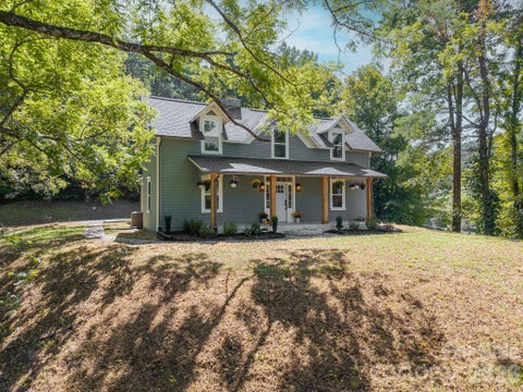 Photo of 1846 Sunset Farms Road, Whittier, NC 28789 (MLS # 4426268)