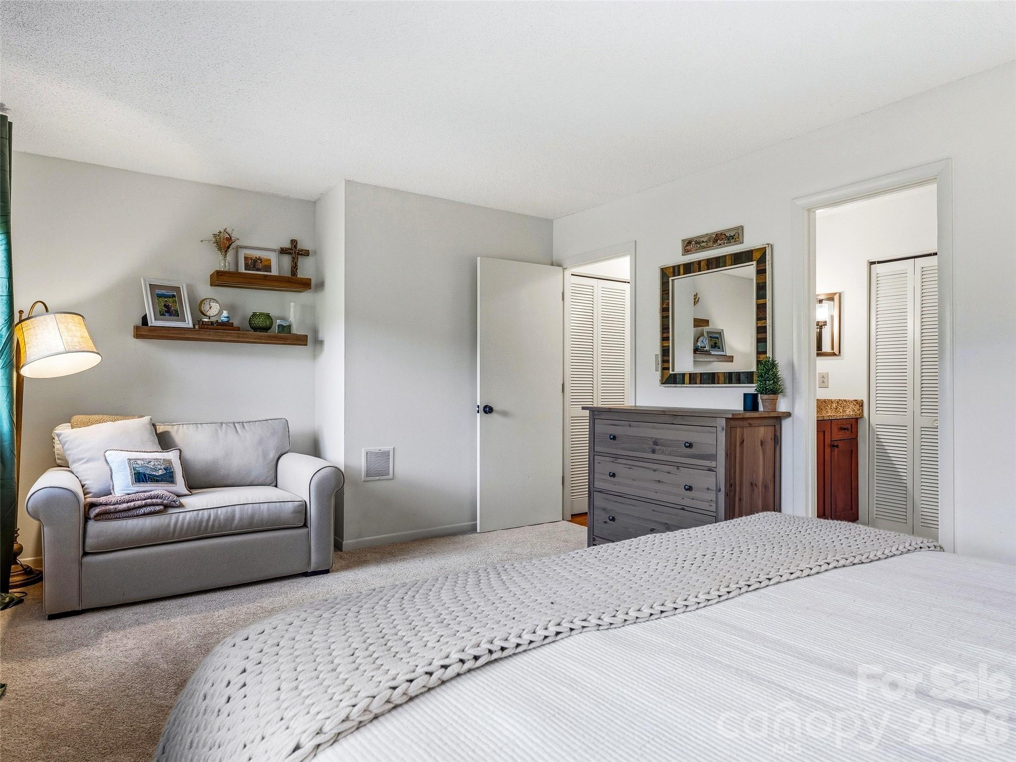 Sherwood Forest - Residential