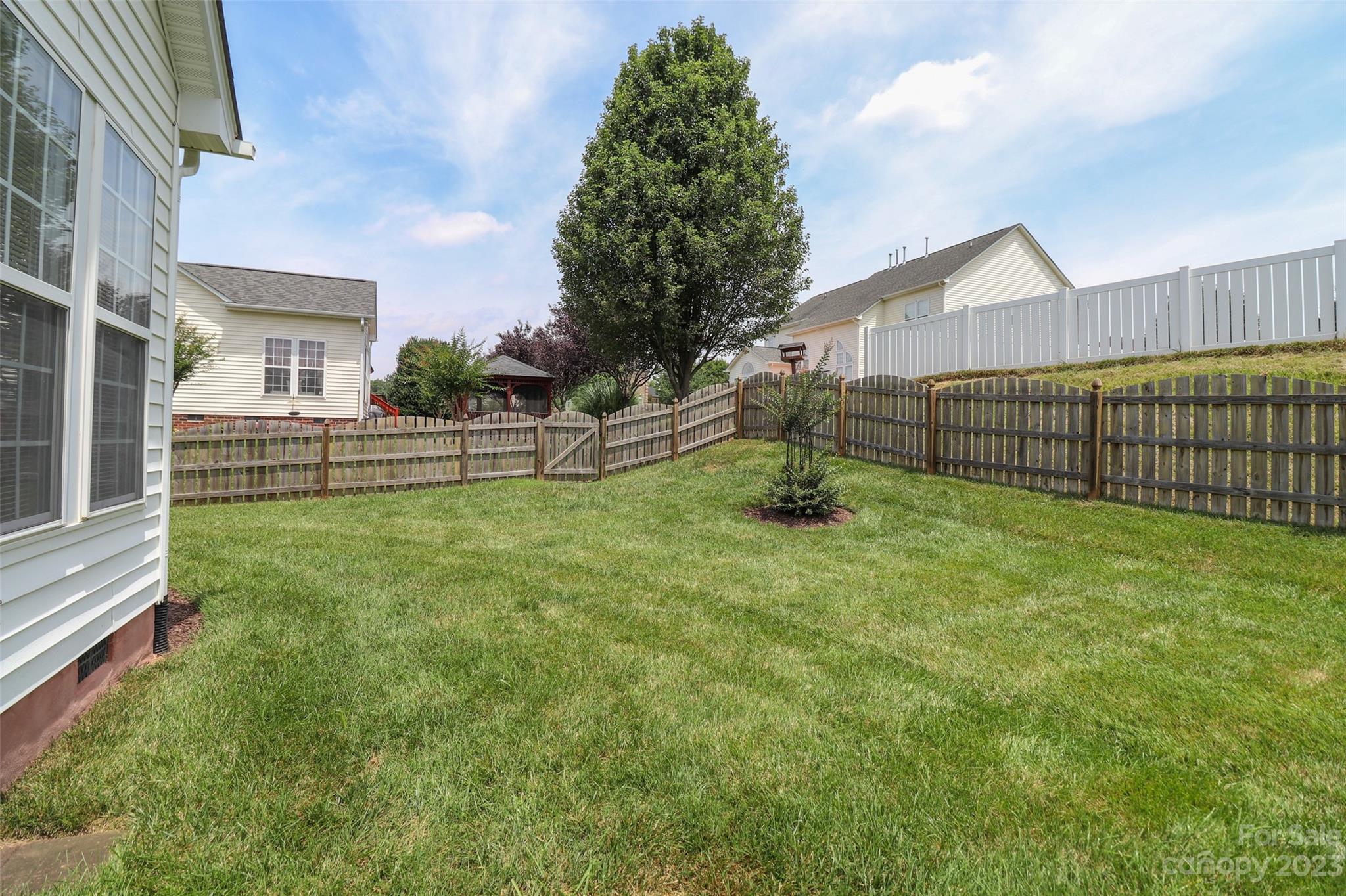 Moss Creek Village - Residential