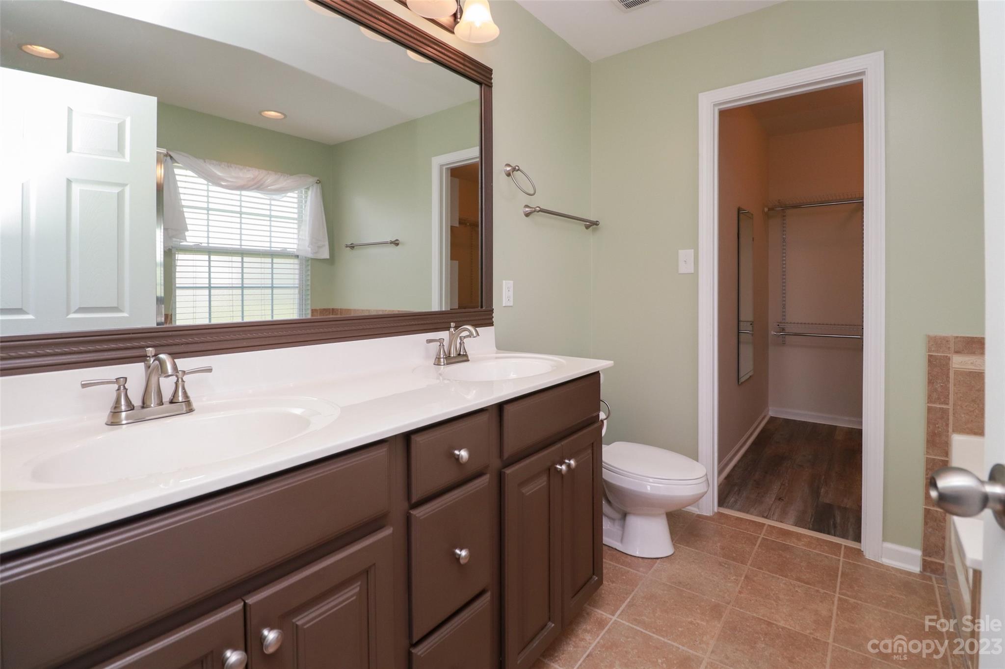 Moss Creek Village - Residential