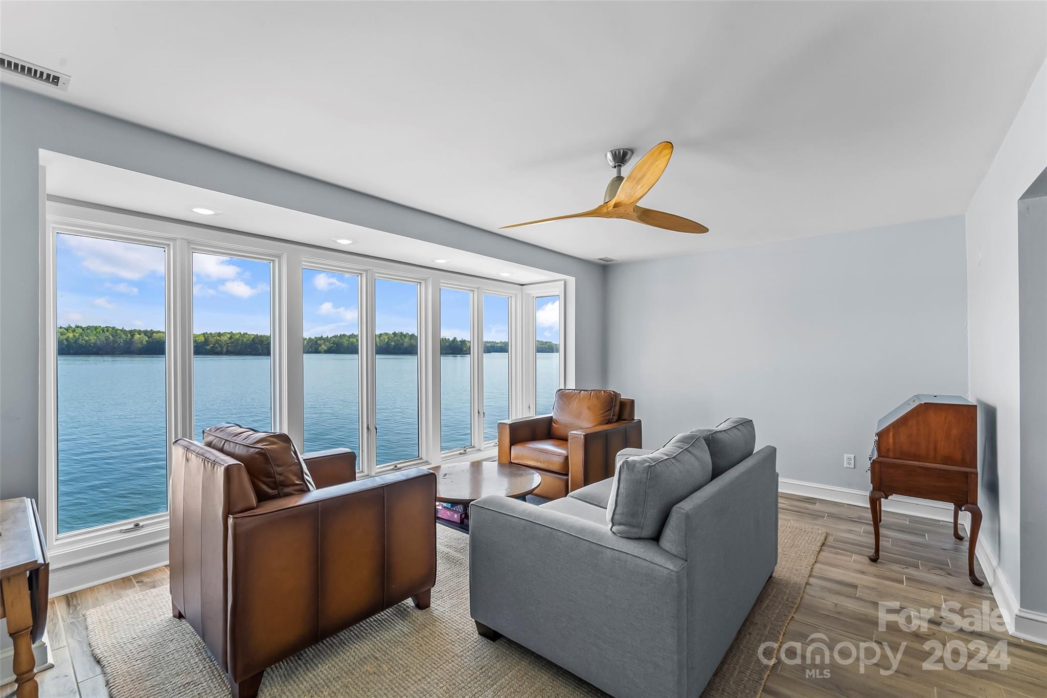 Holiday Shores - Residential