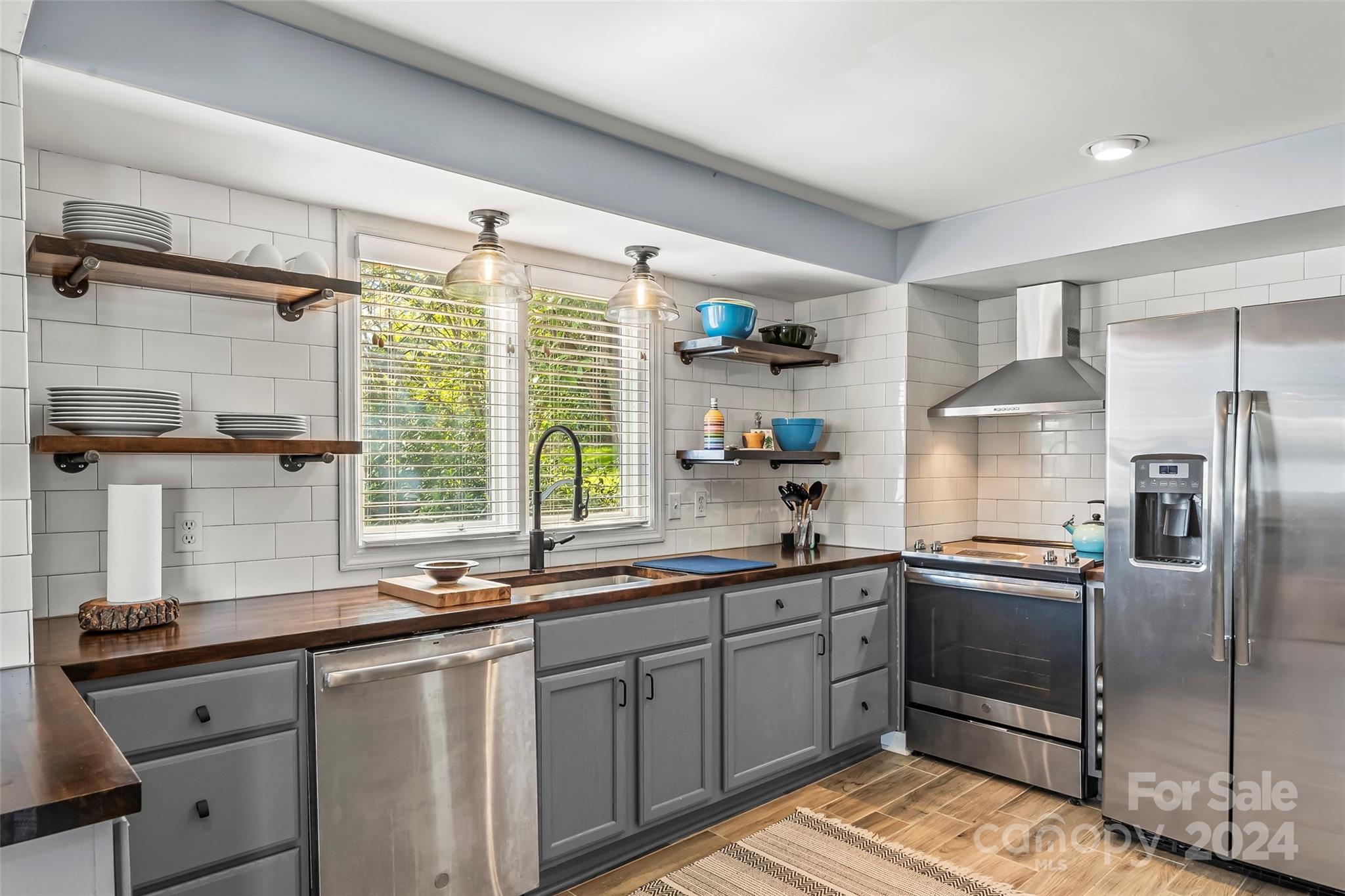 Holiday Shores - Residential