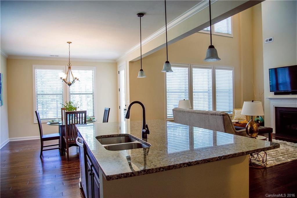 Lake Ridge - Residential