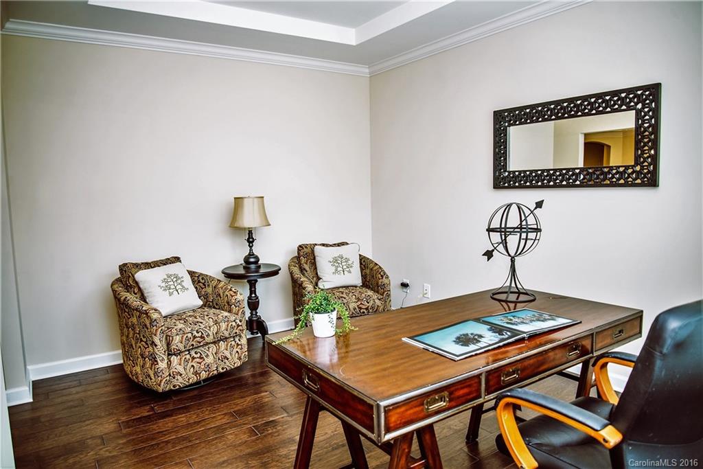 Lake Ridge - Residential