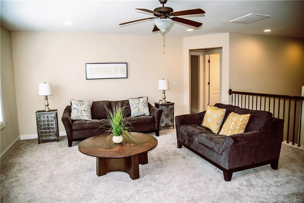 Lake Ridge - Residential