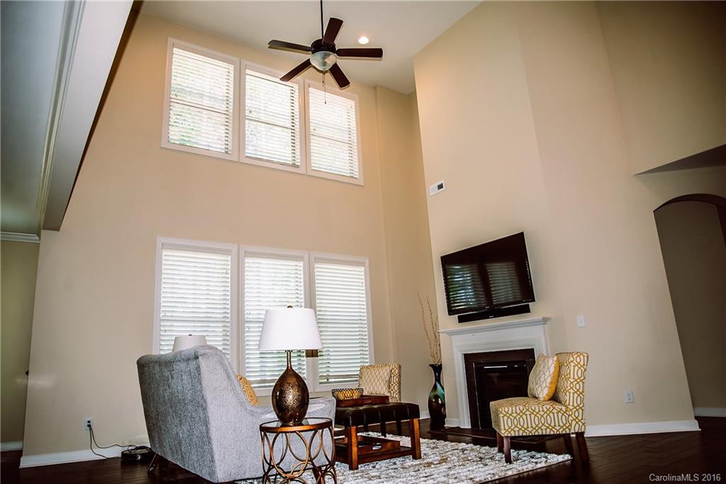 Lake Ridge - Residential