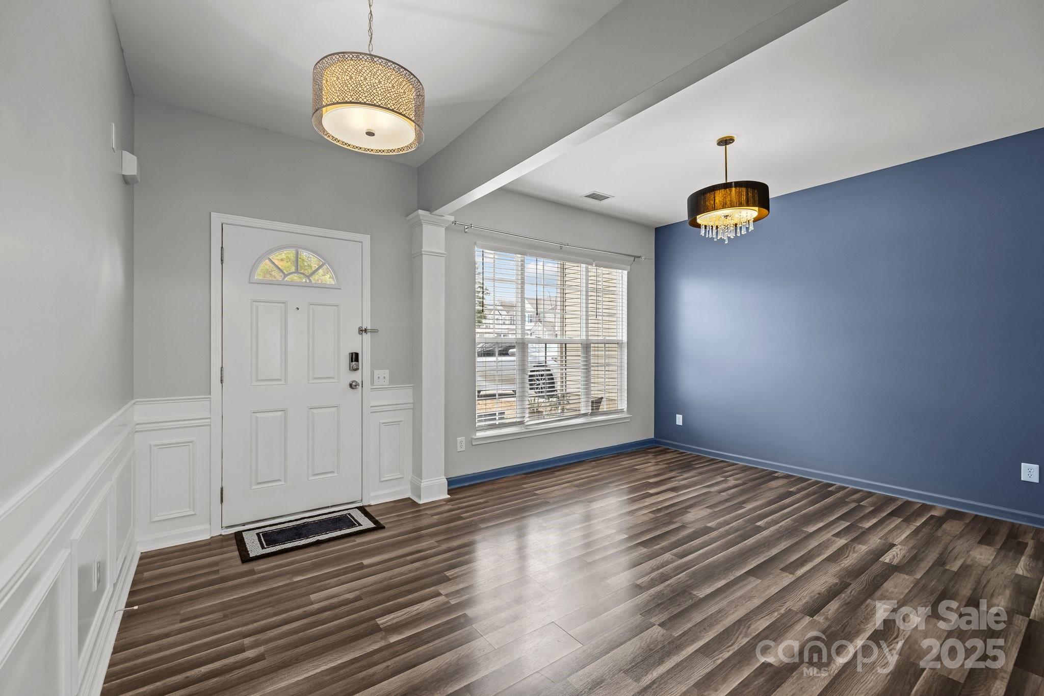 11712 Huxley Road