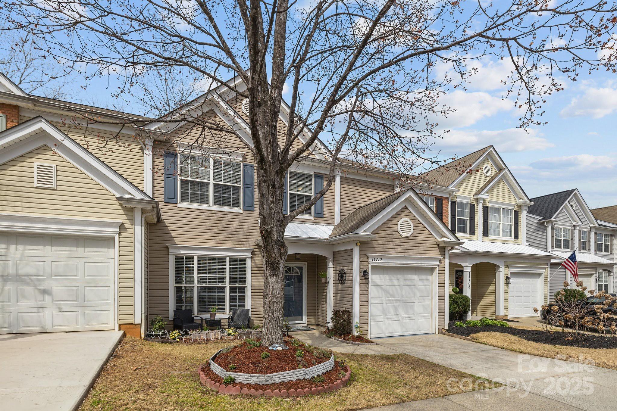 11712 Huxley Road