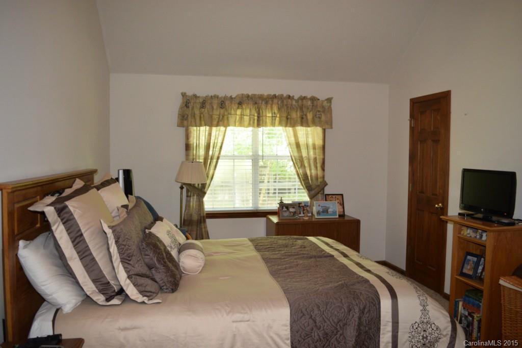 Brooks Farm - Residential