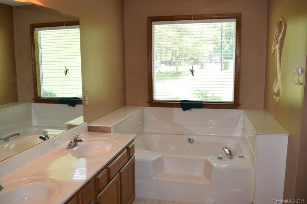 Brooks Farm - Residential