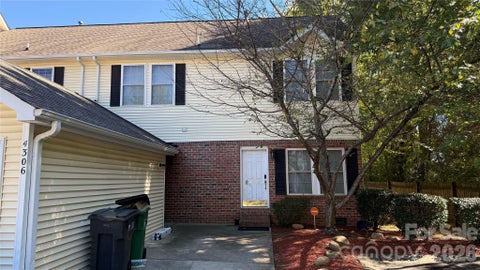 Photo of 4306 Laurel Hill Lane #3D8, Charlotte, NC 28217 (MLS # 4436436)