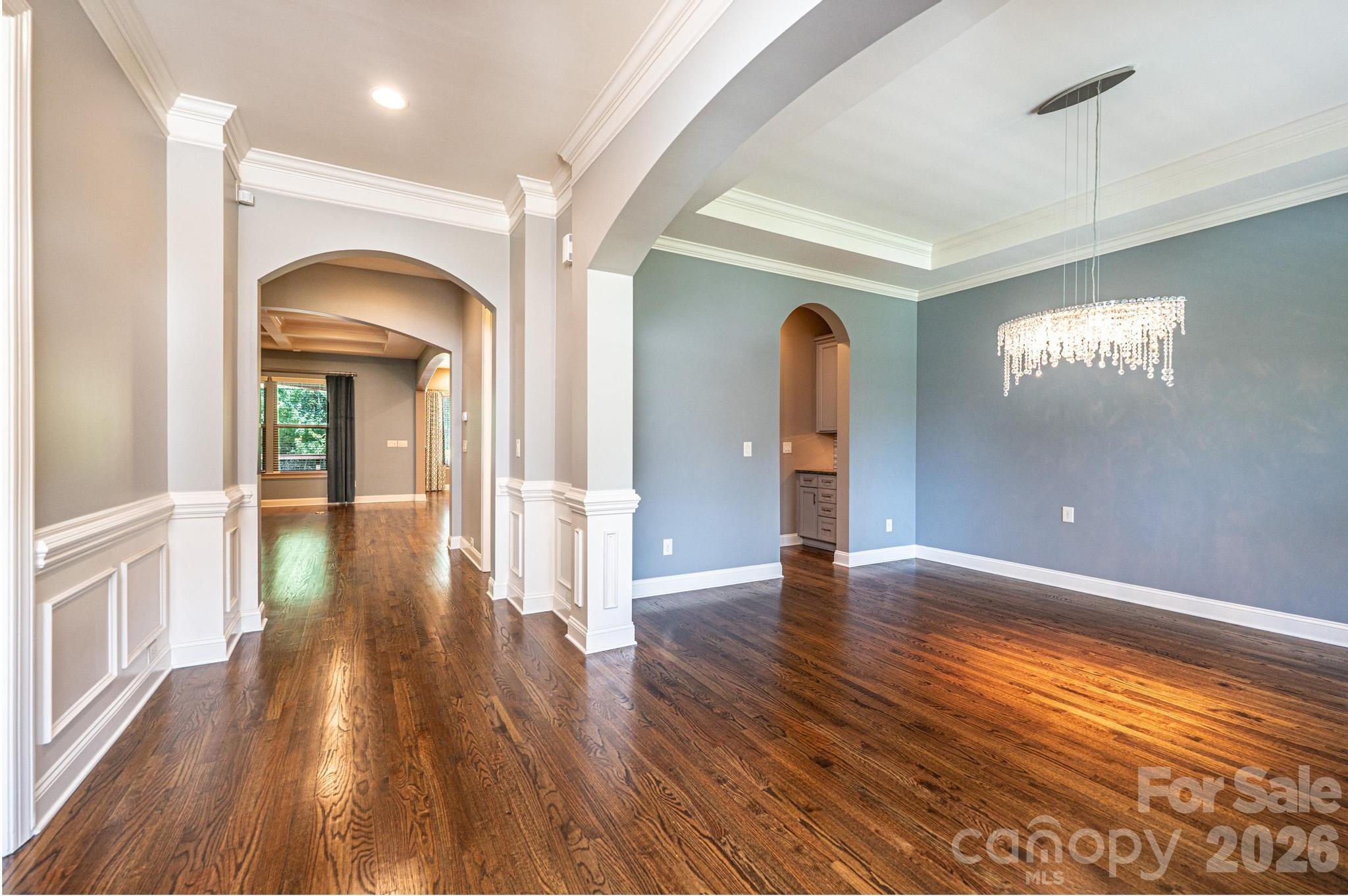 2317 Sommerton Glen