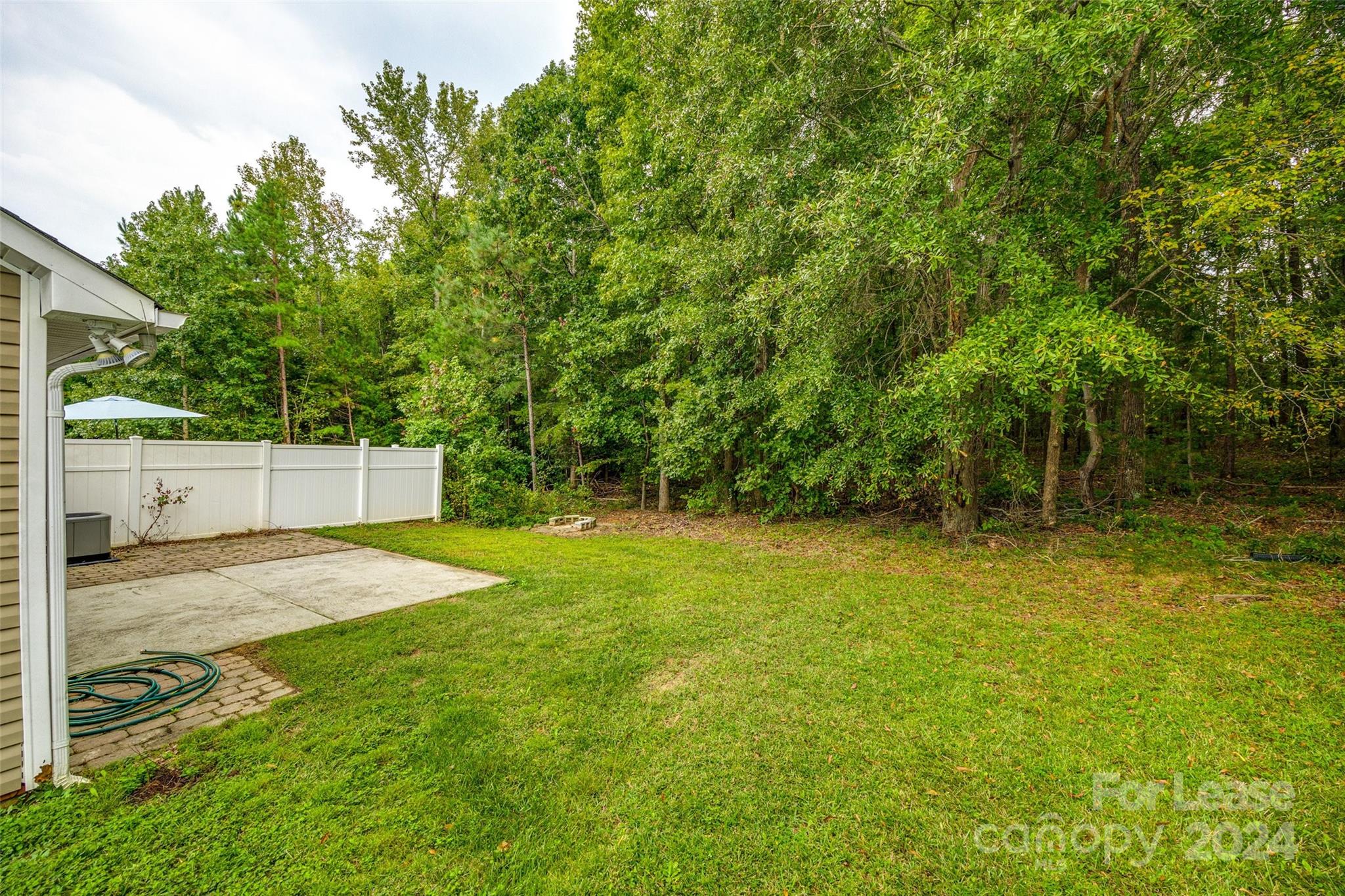 Huntington Place - Residential Lease