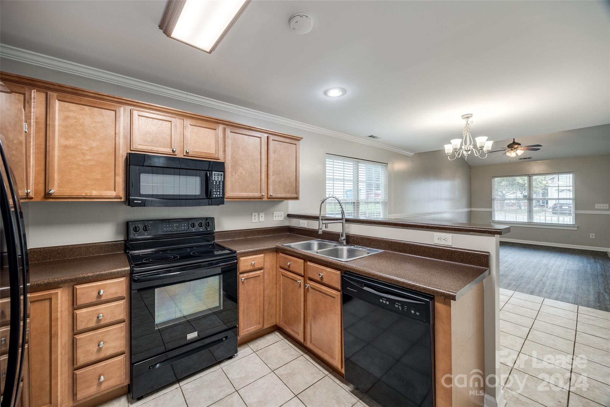 Huntington Place - Residential Lease