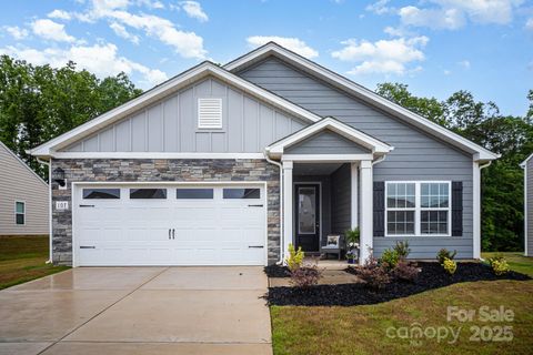 107 S Sina Street Troutman NC 28166