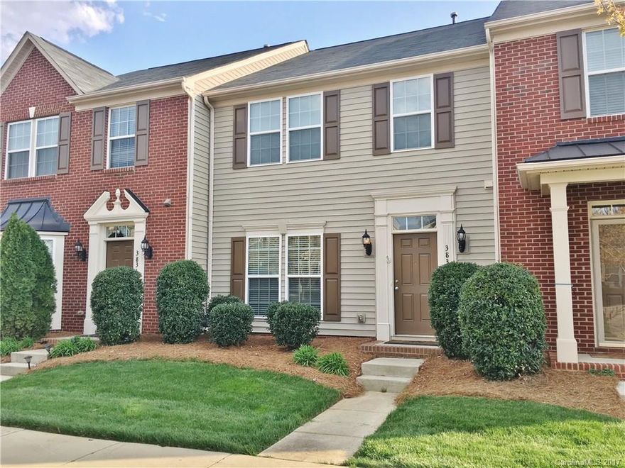 Enjoy Easy Living & Playing on the Lake? Home offers a 2 car garage to keep all your toys under cover, Very close to public beach, public boat ramp (Blythe Landing), & Birkdale Village for evening dining & shopping. Entertainment size GR, Charming DR offers many possibilities, Kitchen w/ solid surface countertops, Owners suite w/ large closet, private bath w/ garden tub, dual sinks, & tile flooring. Private backyard great for relaxing, community pool, This well cared for home will not last!