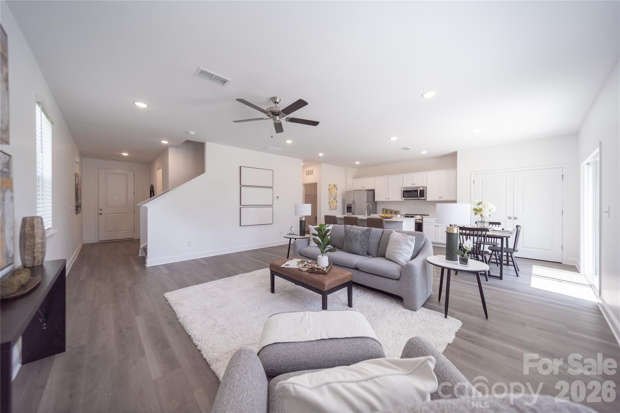 4994 Twin River Drive