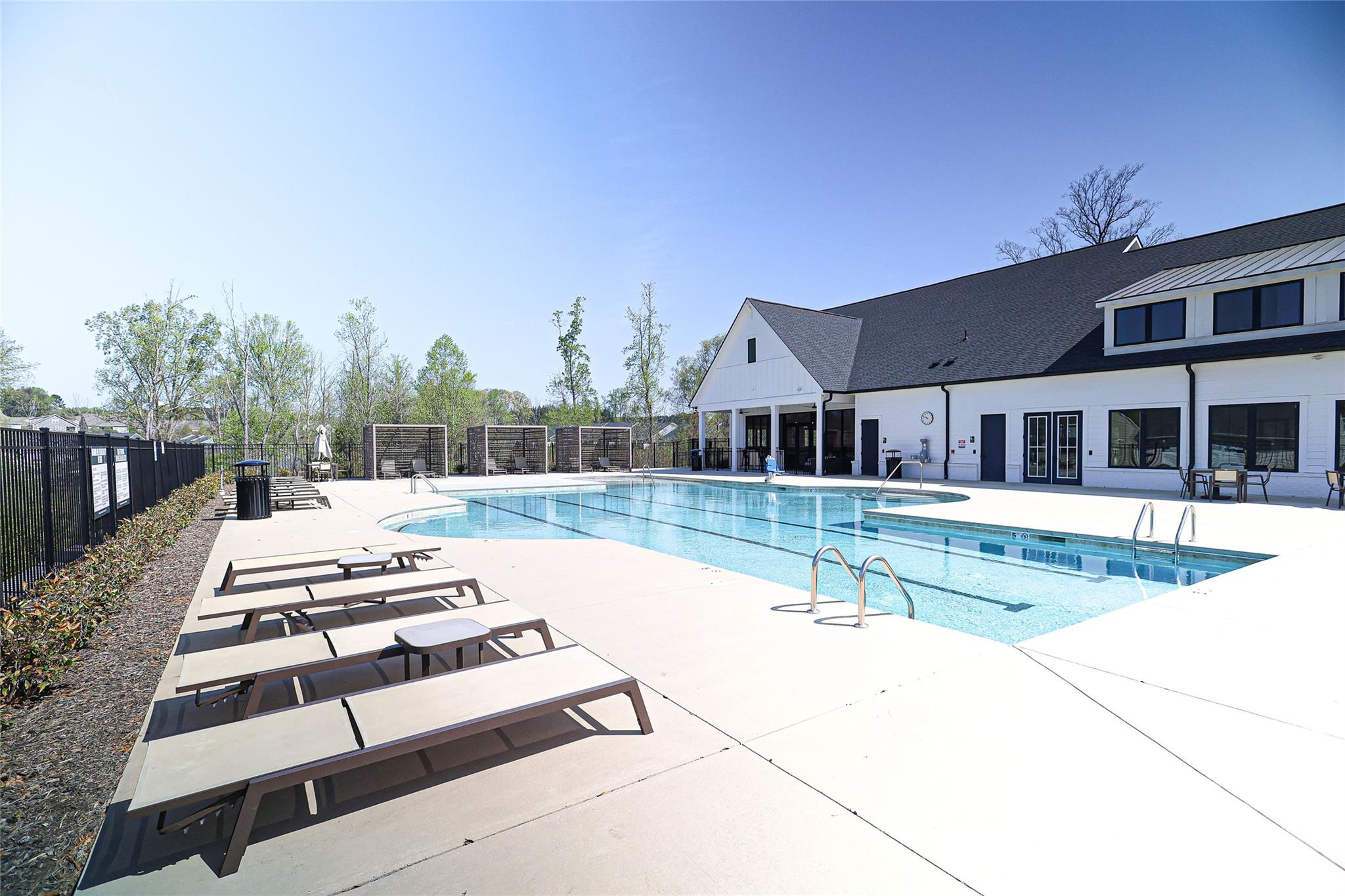 Rivercross - Residential