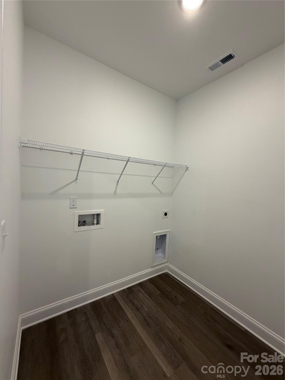 4994 Twin River Drive