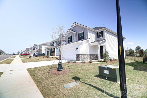 Photo of 4994 Twin River Drive, Denver, NC 28037 (MLS # 4362321)
