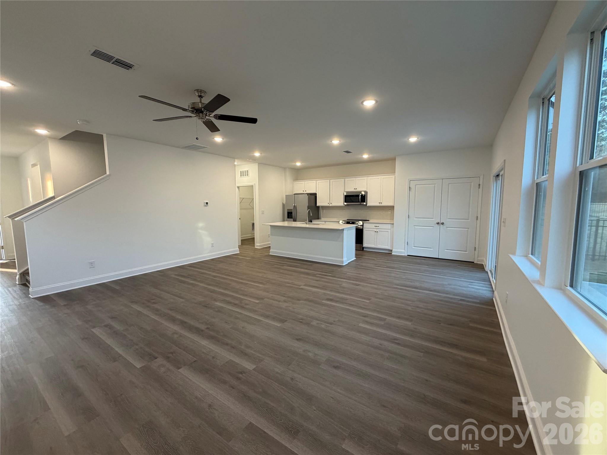 4994 Twin River Drive