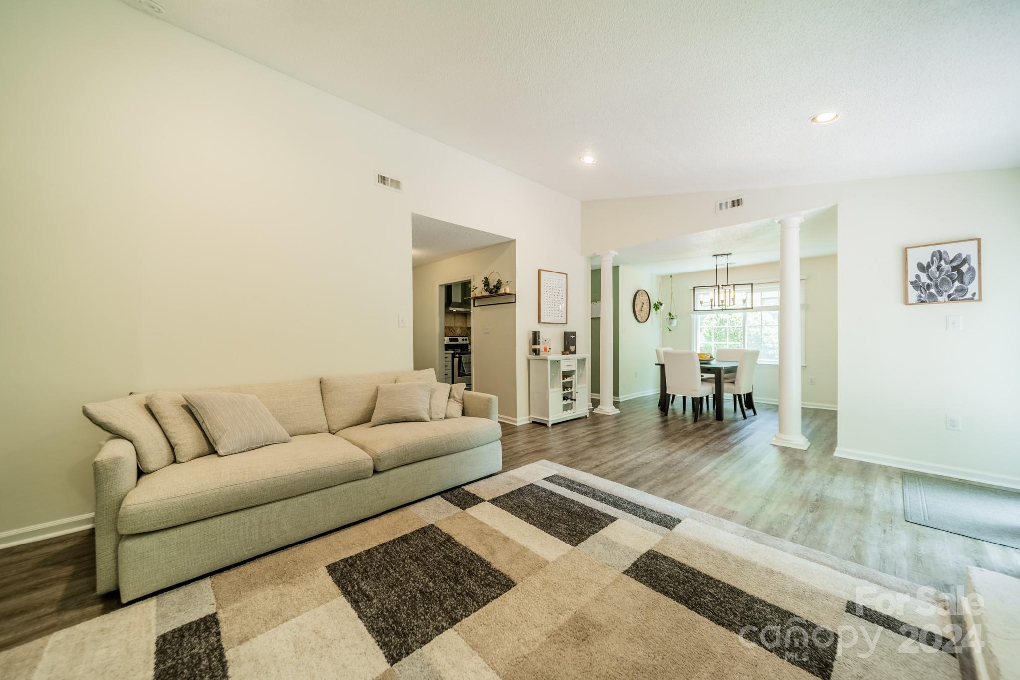 Sardis Woods - Residential