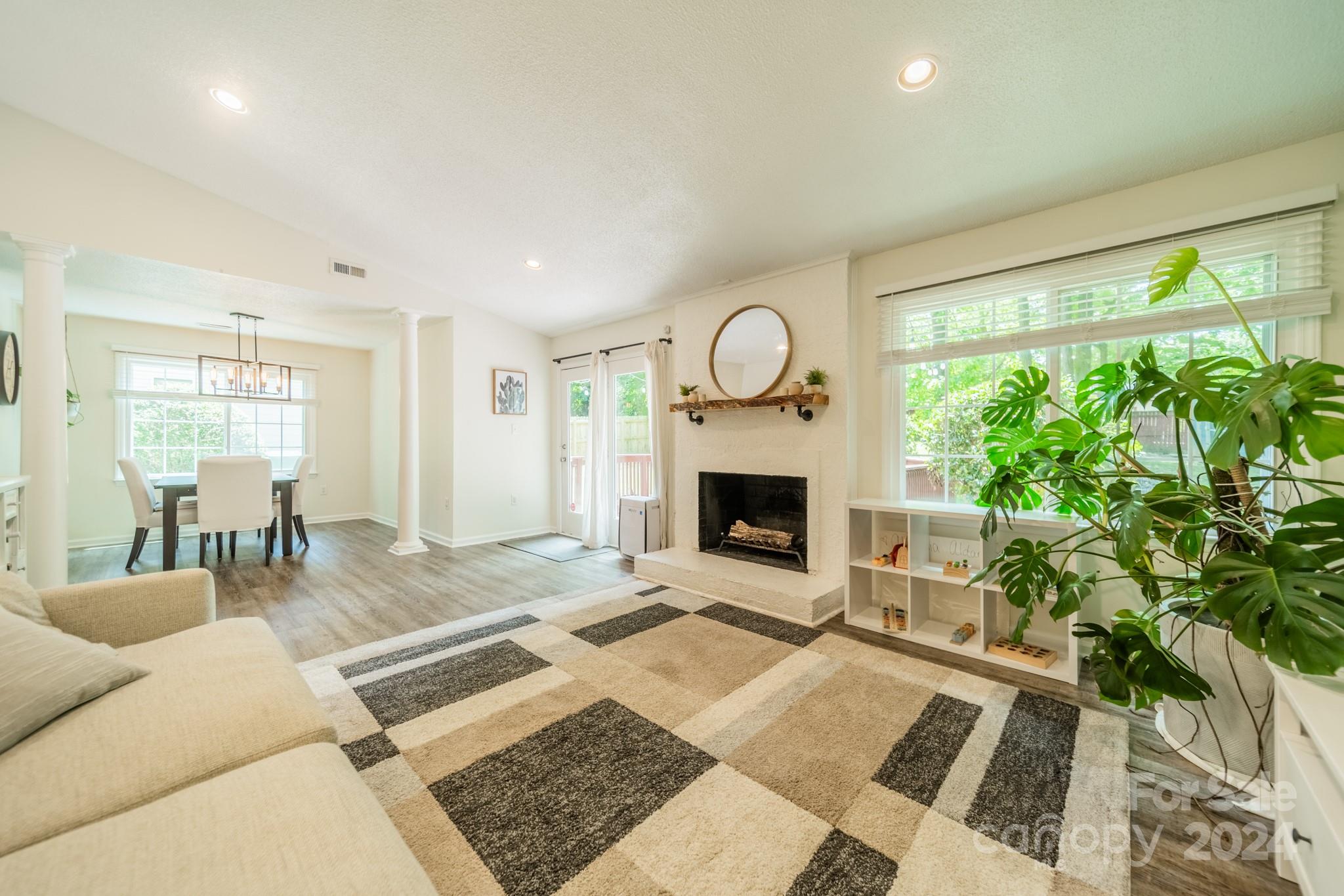 Sardis Woods - Residential