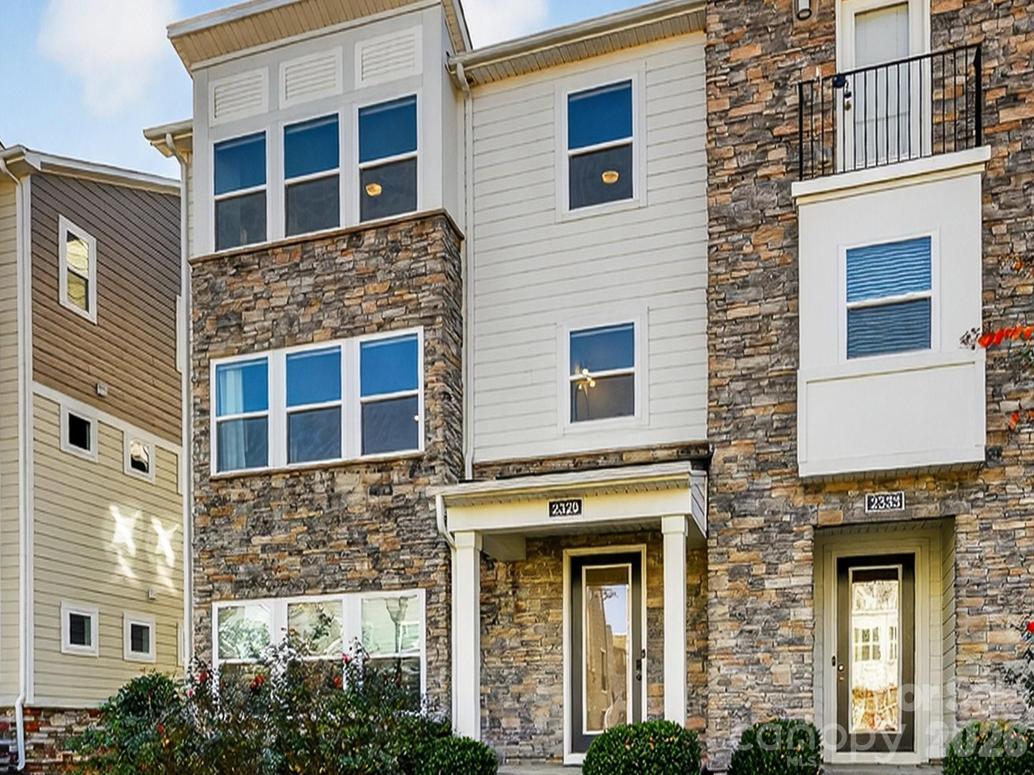 Aria at the Park - Residential