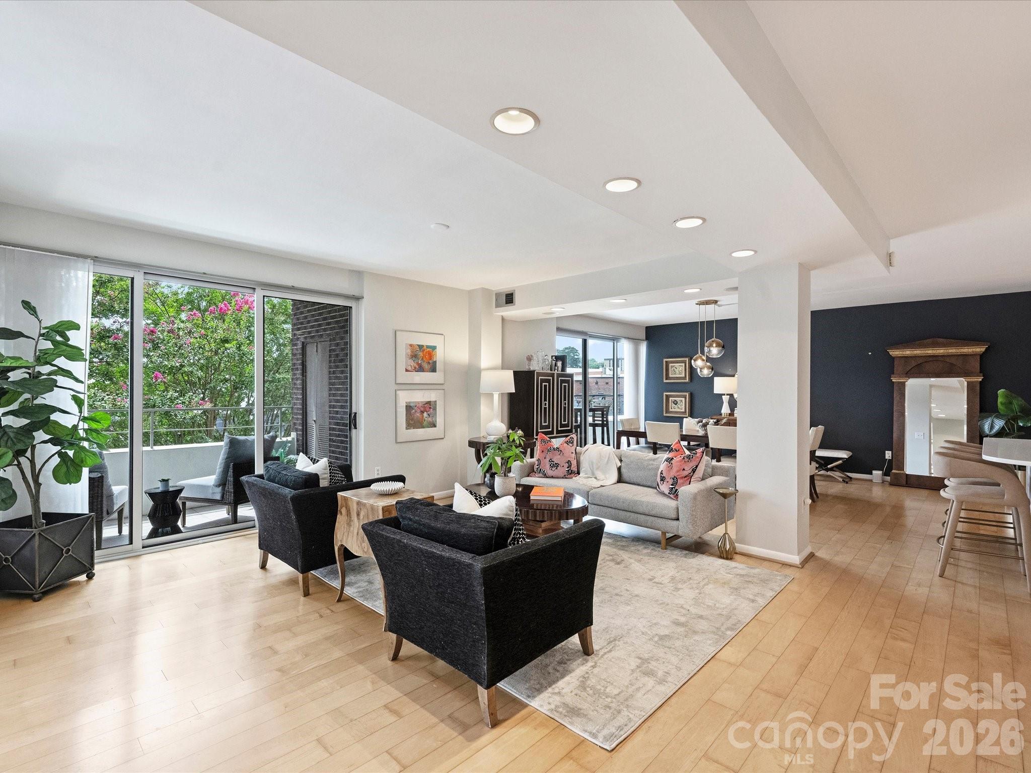 1300 Reece Road 212