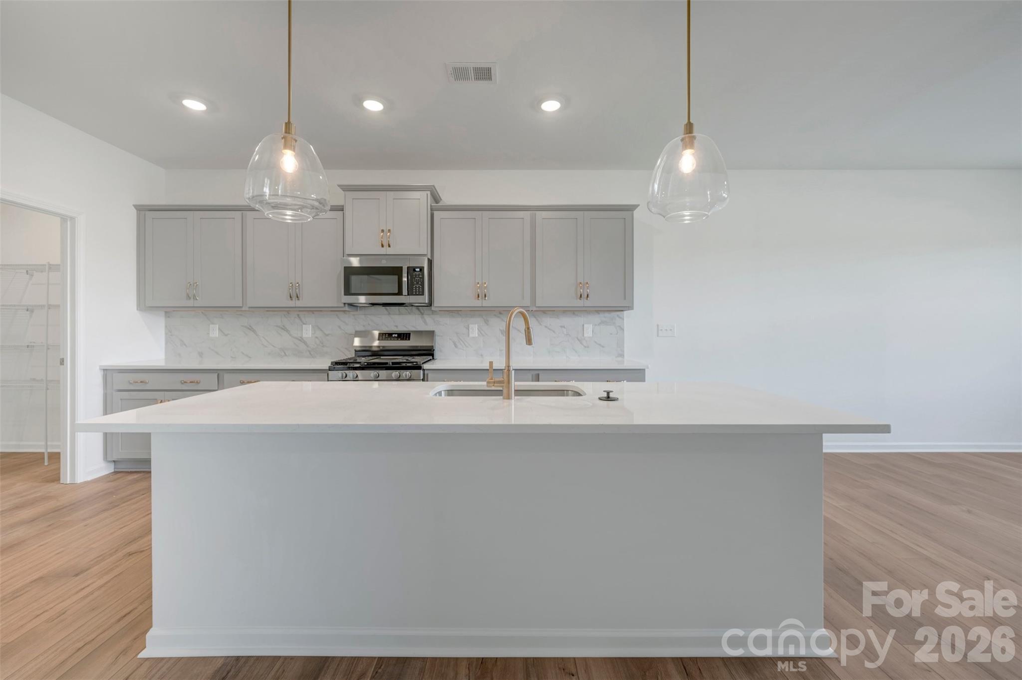 2173 Clifton Road