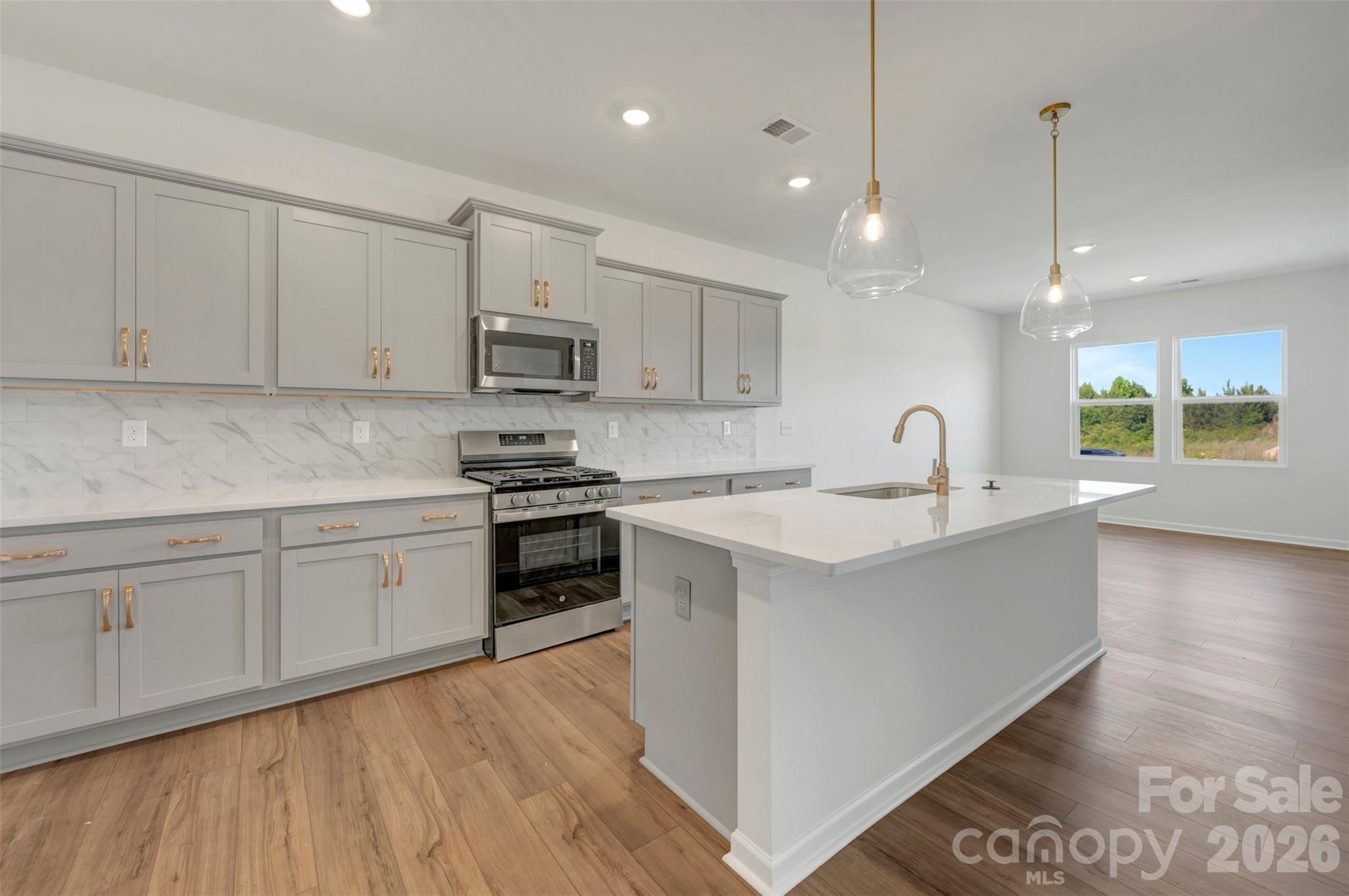 2173 Clifton Road