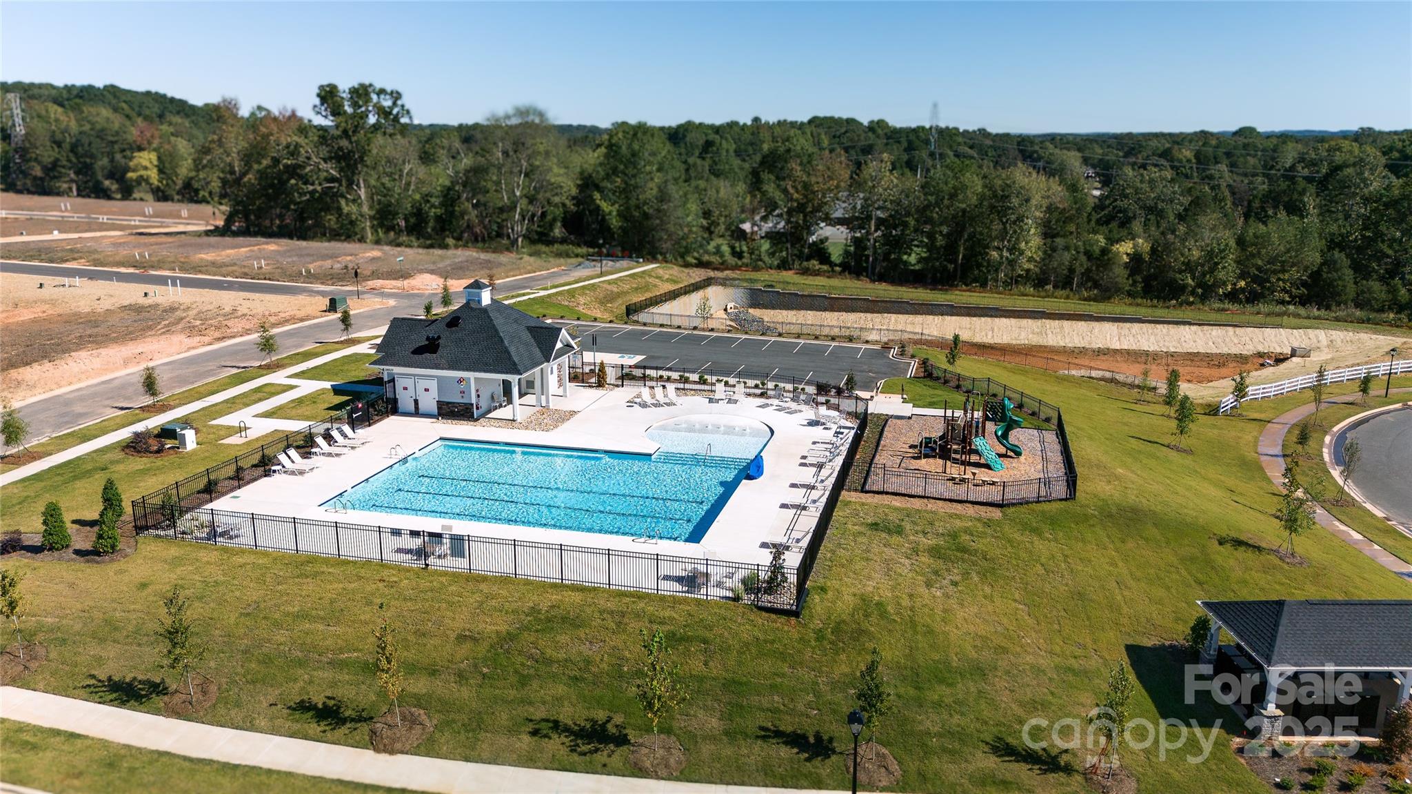 Cardinal Creek - Residential