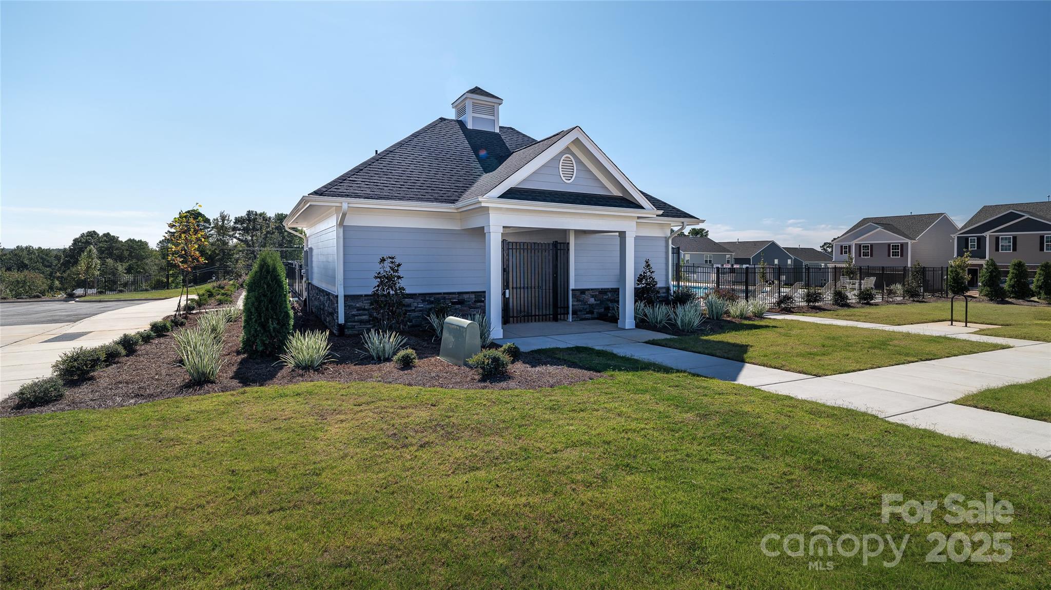 Cardinal Creek - Residential