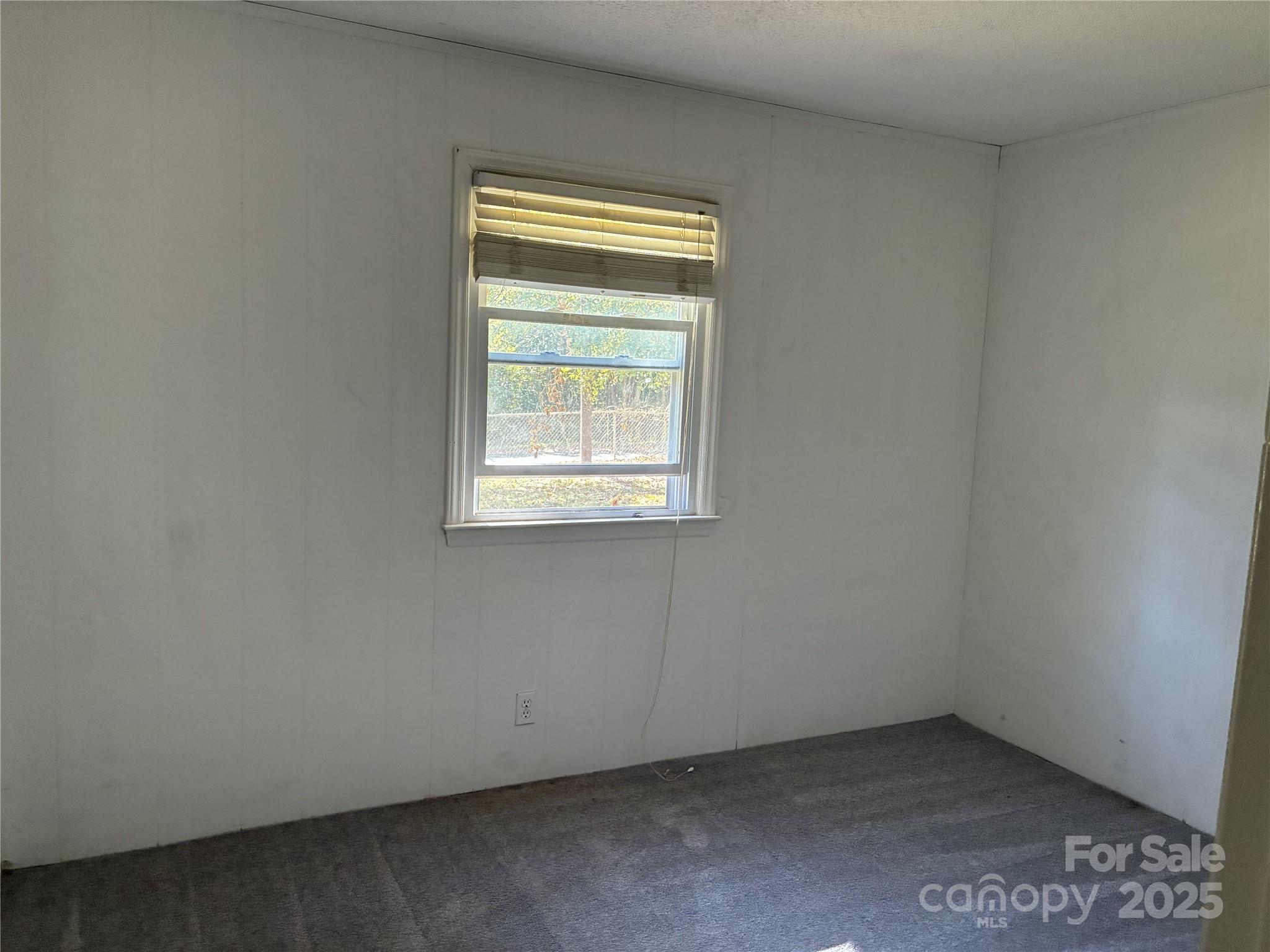 1504 Hunsinger Avenue