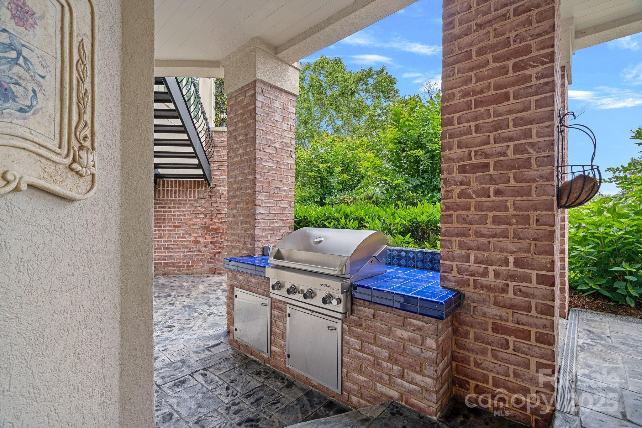 Challis Farm - Residential