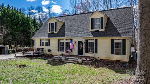 7648 Forest Oak Drive Denver NC 28037