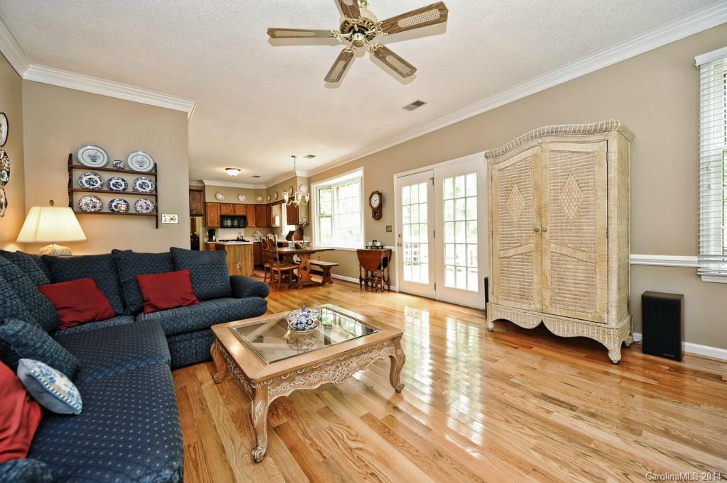 WYNDMERE - Residential