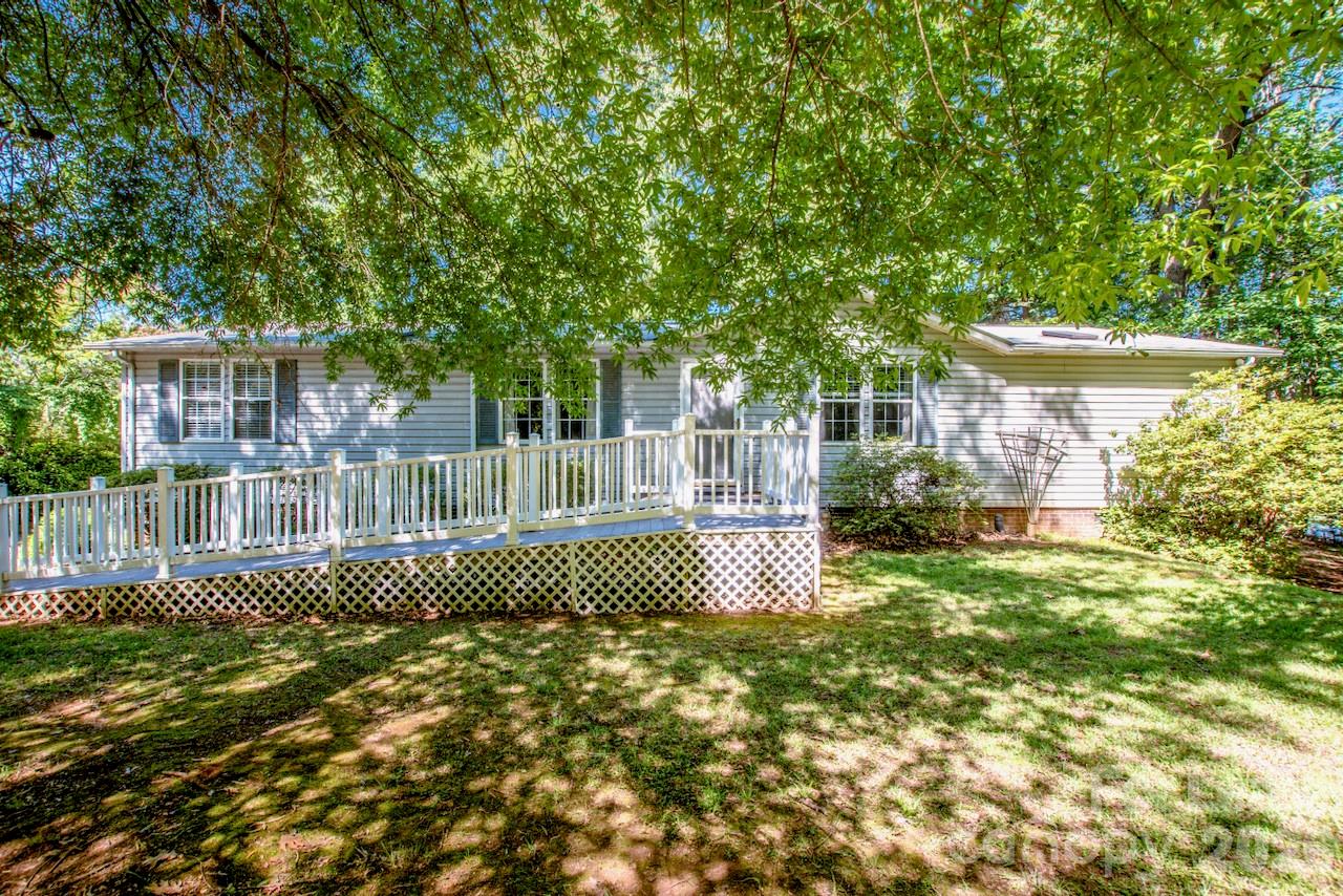 447 Kemp Road