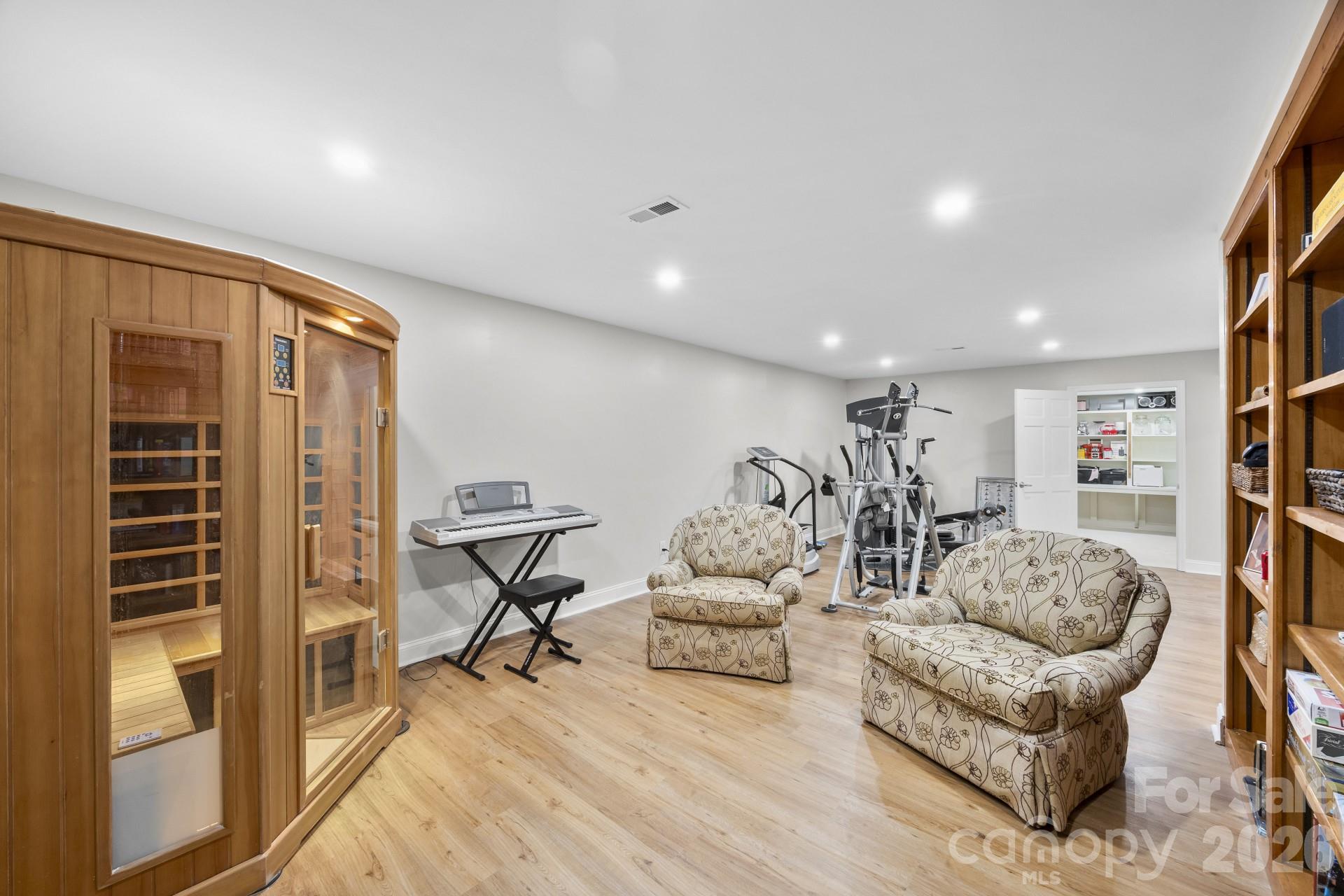 Pine Island - Residential