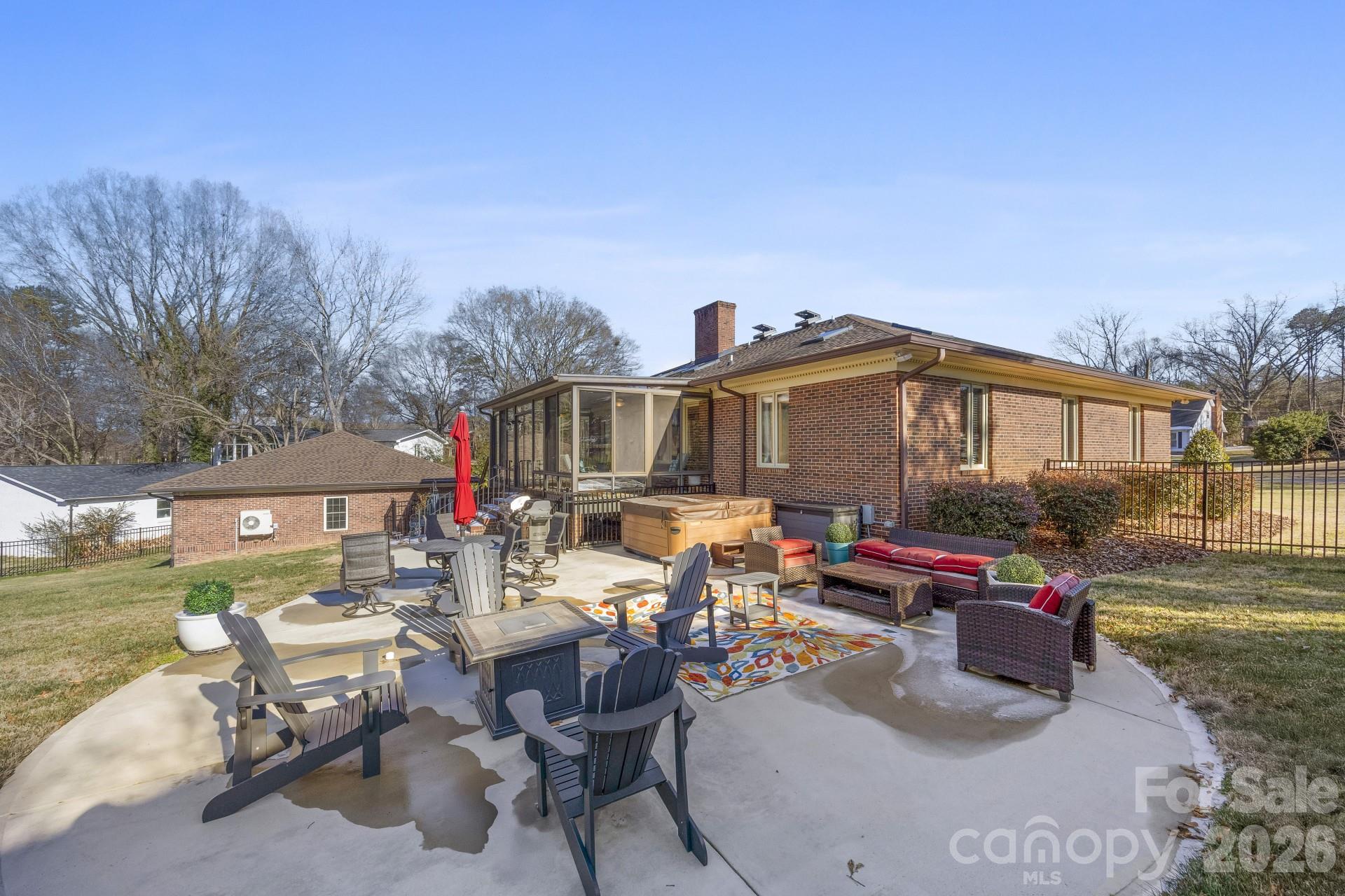 Pine Island - Residential