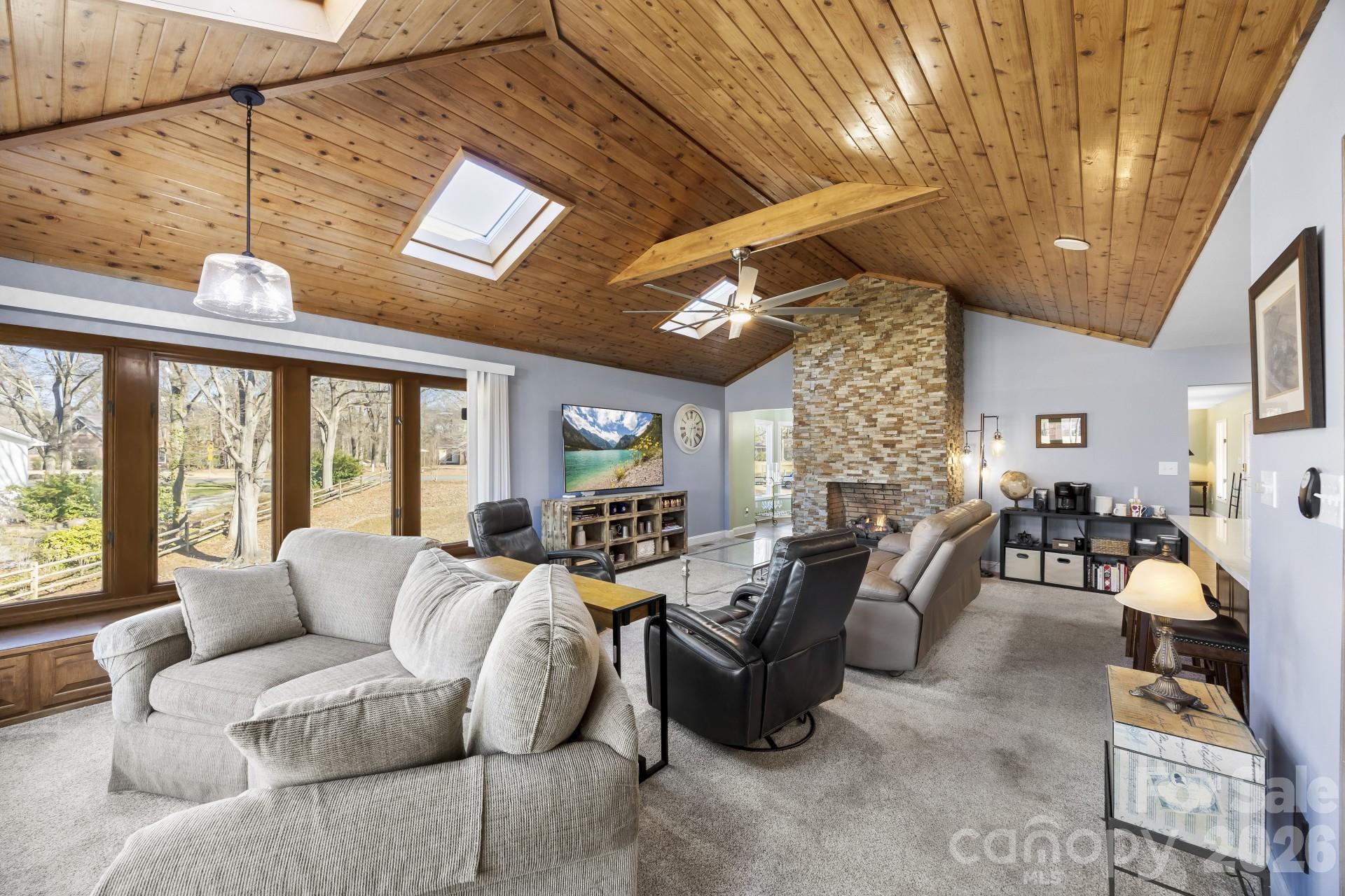 Pine Island - Residential