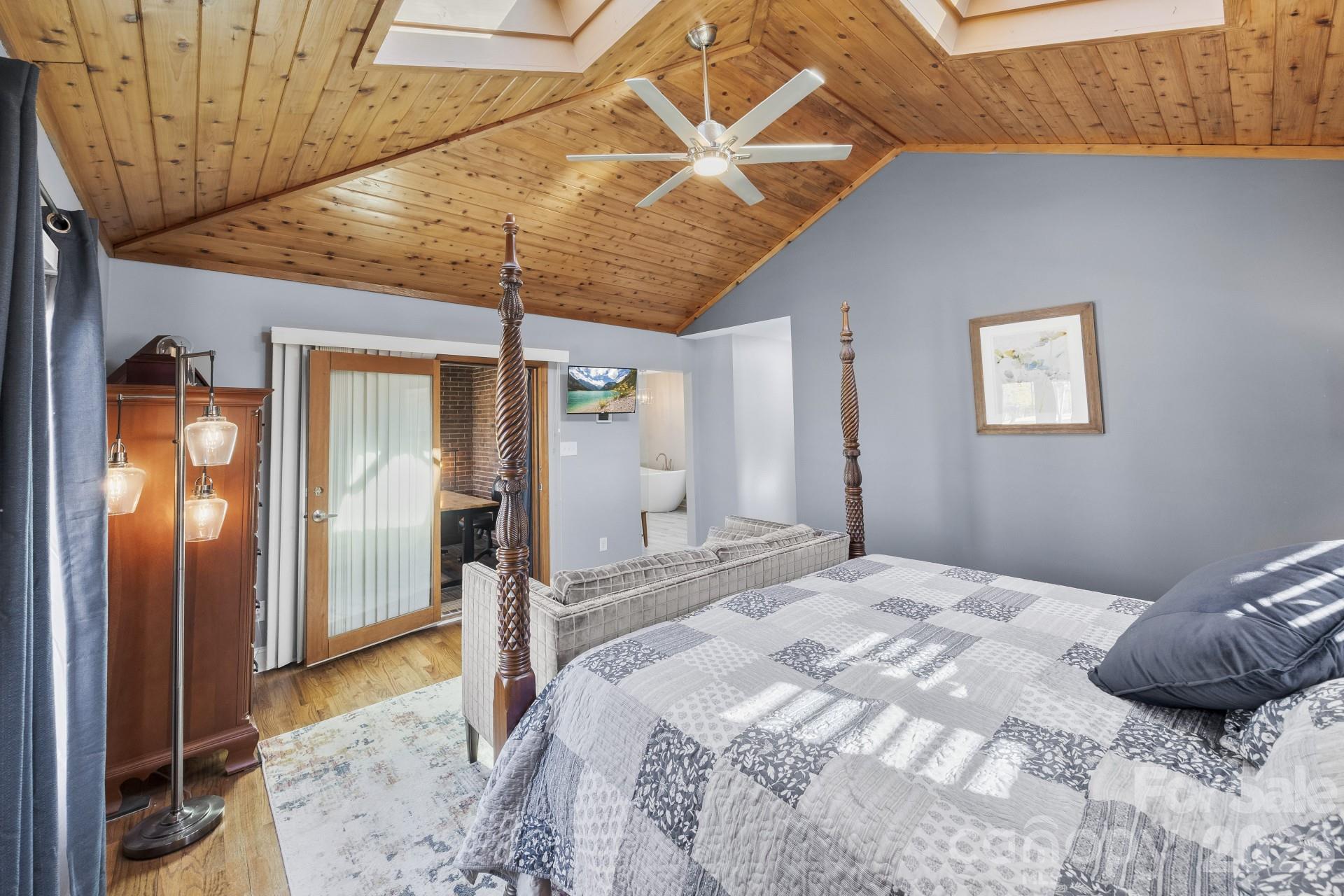 Pine Island - Residential