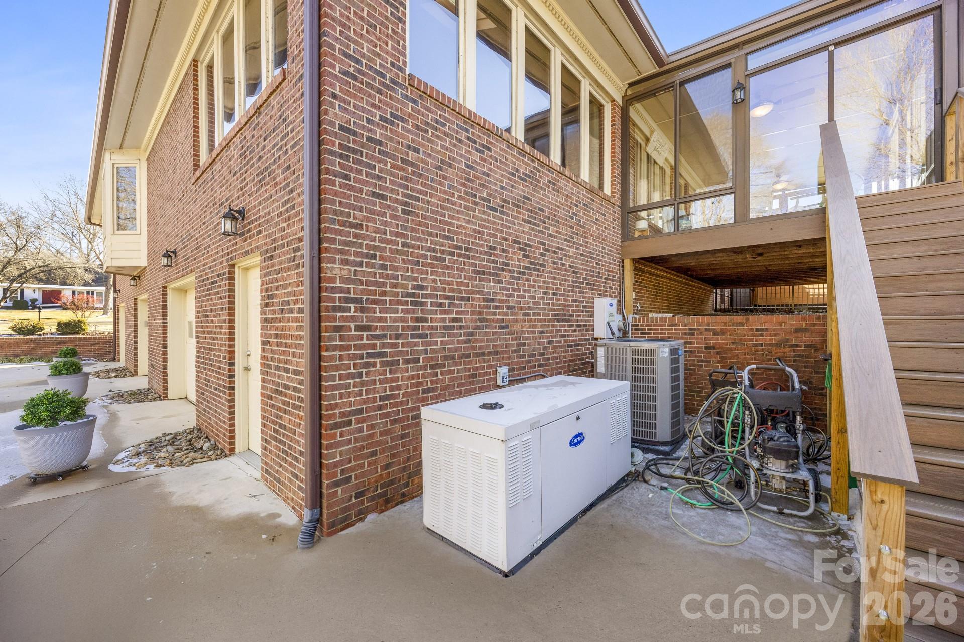 Pine Island - Residential