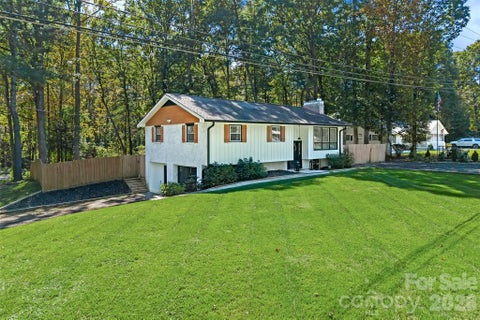 Photo of 67 W Sweetbriar Lane, Etowah, NC 28729 (MLS # 4430342)