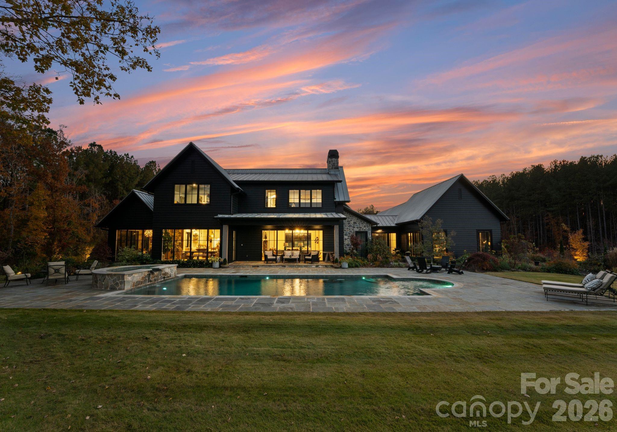 3979 NC HWY 73 Highway