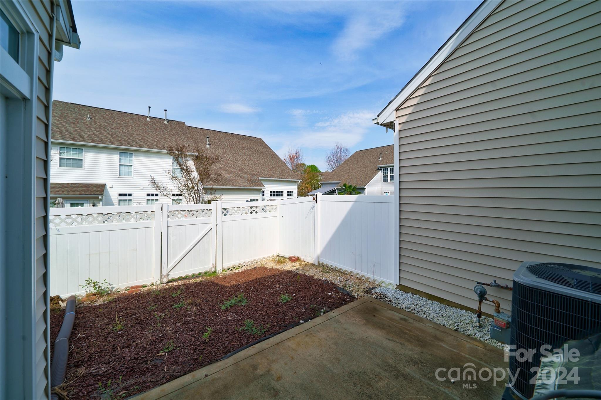 Autumn Cove At Lake Wylie - Residential